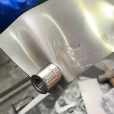 Energy storage spot welding machine welding stainless steel plate welding deformation